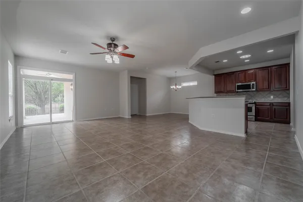 Property Slideshow image 3 of 17 | 122 granite peak cv, Georgetown, TX, 78633