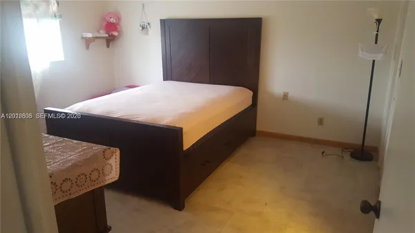 Property Slideshow image 2 of 10 | 5750 nw 64th ave 303, Tamarac, FL, 33319