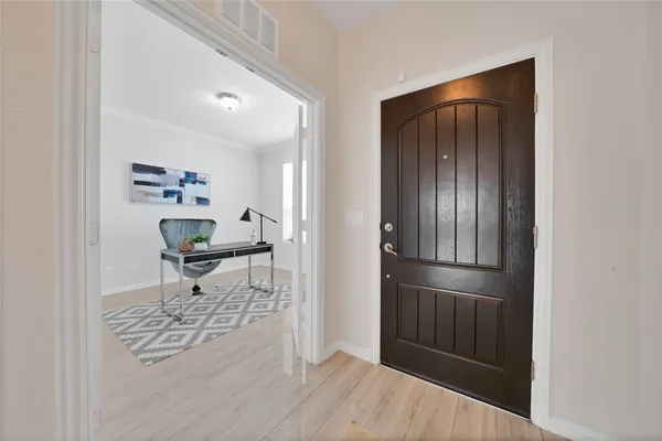 Property Slideshow image 2 of 32 | 7616 heritage dr, Aubrey, TX, 76227