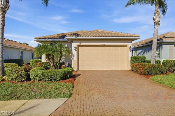 Property Slideshow image 2 of 50 | 10446 sirene way, Fort Myers, FL, 33913