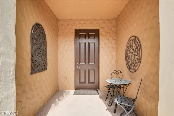 Property Slideshow image 3 of 50 | 9108 capistrano st 7402, Naples, FL, 34113