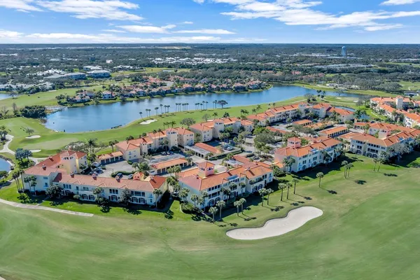 Property Slideshow image 2 of 36 | 5080 harmony cir 101, Vero Beach, FL, 32967