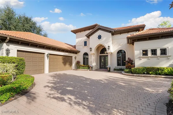 Property Slideshow image 2 of 50 | 7400 byrons way, Naples, FL, 34113