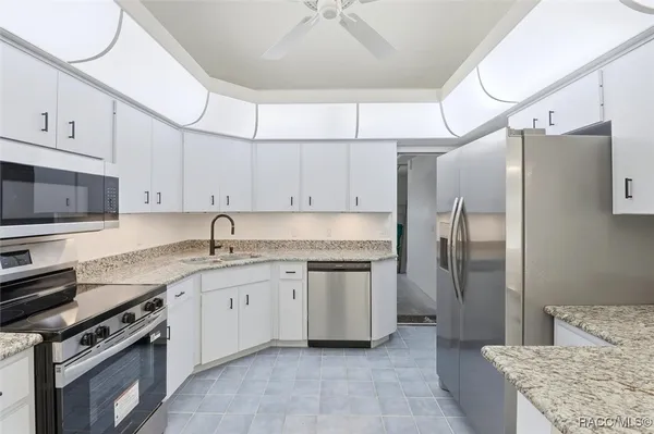 Property Slideshow image 2 of 48 | 820 inverie dr, Inverness, FL, 34453