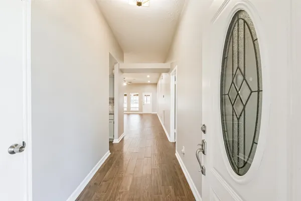 Property Slideshow image 3 of 49 | 3013 flower field ln 4, Pearland, TX, 77584