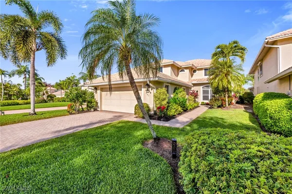 Property Slideshow image 2 of 24 | 487 palo verde dr, Naples, FL, 34119