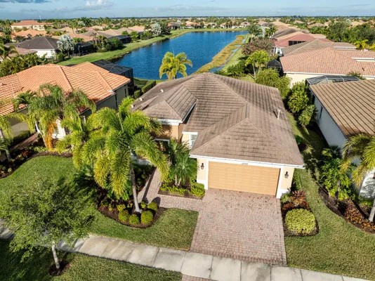 Property Slideshow image 3 of 57 | 11439 sw apple blossom trl, Port St Lucie, FL, 34987
