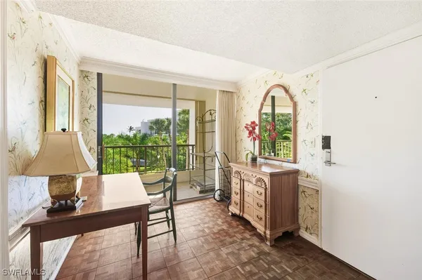 Property Slideshow image 3 of 39 | 2378 gulf shore blvd 303, Naples, FL, 34103