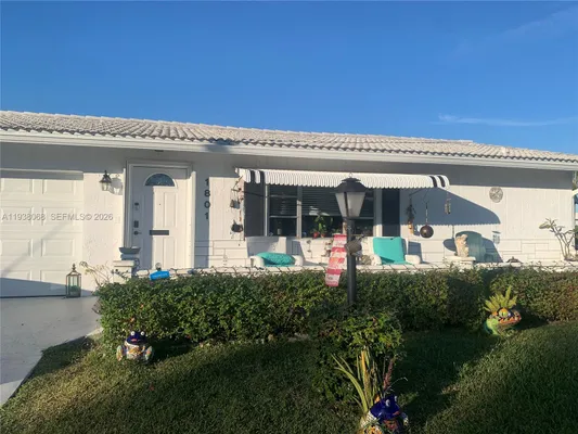 Property Slideshow image 3 of 22 | 1801 sw 22nd way, Boynton Beach, FL, 33426