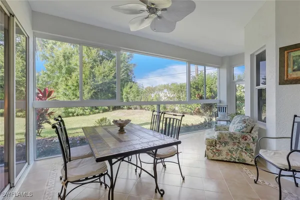 Property Slideshow image 2 of 26 | 870 vistana cir # 52, Naples, FL, 34119