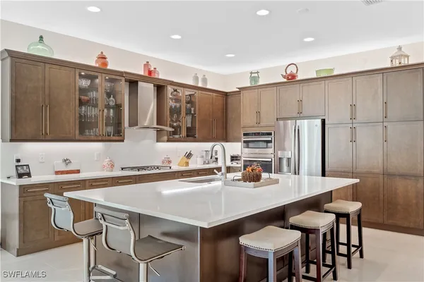 Property Slideshow image 3 of 41 | 12047 oleander ave, Naples, FL, 34120