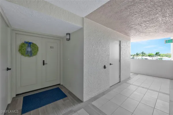 Property Slideshow image 3 of 31 | 6573 marissa loop 303, Naples, FL, 34108