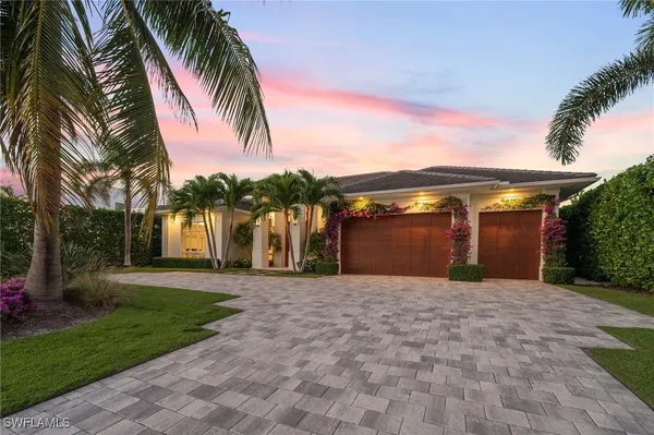 Property Slideshow image 3 of 50 | 655 starboard dr, Naples, FL, 34103
