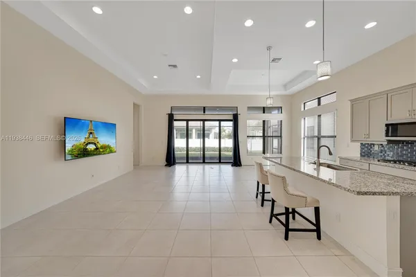 Property Slideshow image 3 of 39 | 11815 leon cir n, Parkland, FL, 33076