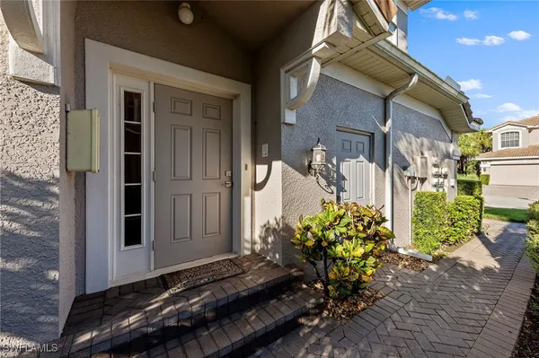 Property Slideshow image 2 of 37 | 10013 sky view way 1708, Fort Myers, FL, 33913