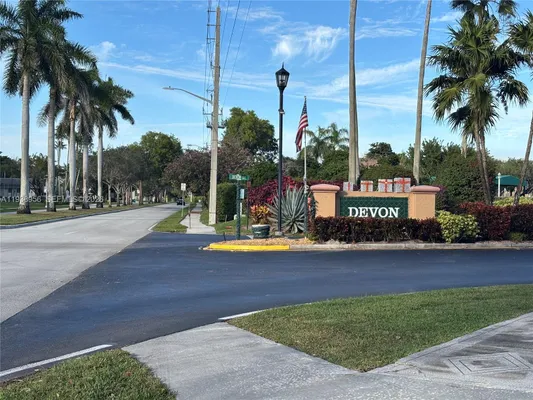 Property Slideshow image 2 of 31 | 7120 s devon dr 110, Tamarac, FL, 33321