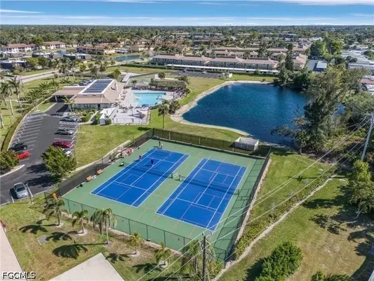Property Slideshow image 3 of 29 | 133 belle isle cir, Naples, FL, 34112