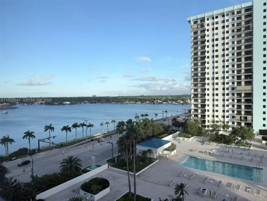 Property Slideshow image 2 of 46 | 1201 s ocean dr 602s, Hollywood, FL, 33019