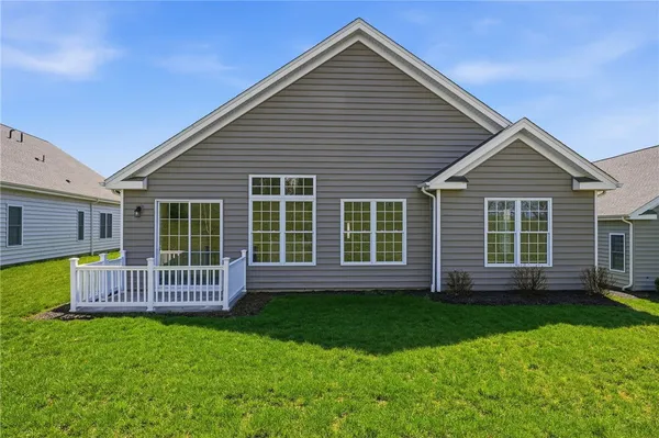 Property Slideshow image 2 of 41 | 289 jefferson ln, Cranberry Twp, PA, 16066