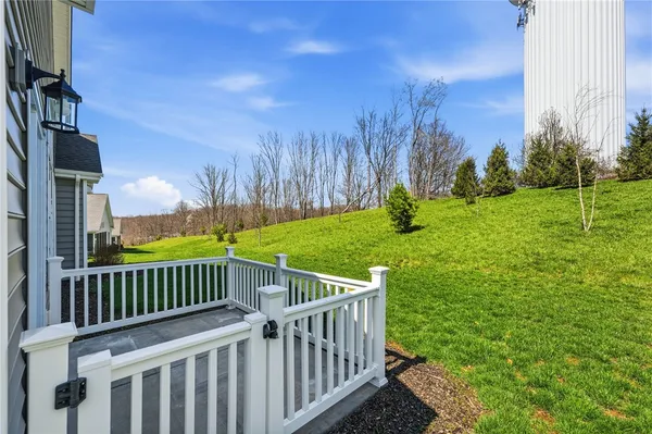 Property Slideshow image 3 of 41 | 289 jefferson ln, Cranberry Twp, PA, 16066