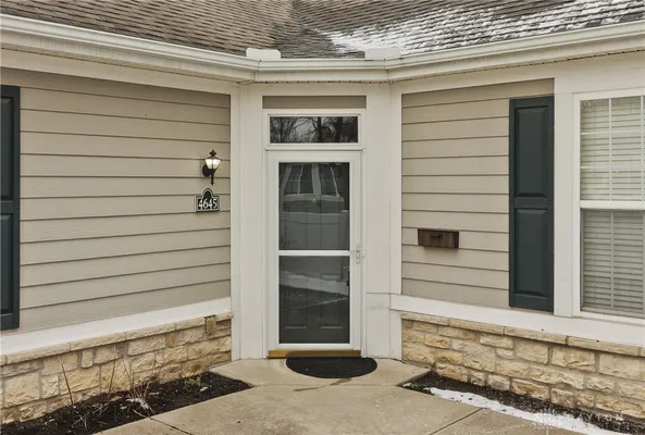 Property Slideshow image 3 of 31 | 4645 cobblestone dr, Tipp City, OH, 45371