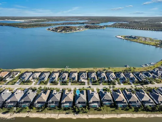 Property Slideshow image 2 of 50 | 18942 wildblue blvd, Fort Myers, FL, 33913