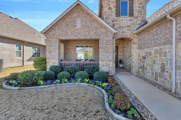 Property Slideshow image 2 of 39 | 9533 arkose dr, Denton, TX, 76207