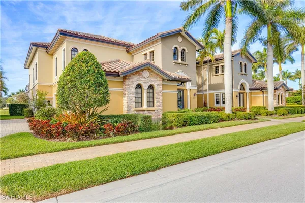 Property Slideshow image 3 of 49 | 9105 prima way 102, Naples, FL, 34113