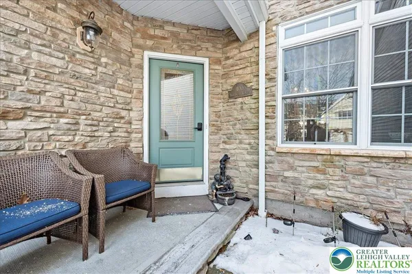 Property Slideshow image 3 of 47 | 400 inverness cir, Easton, PA, 18042