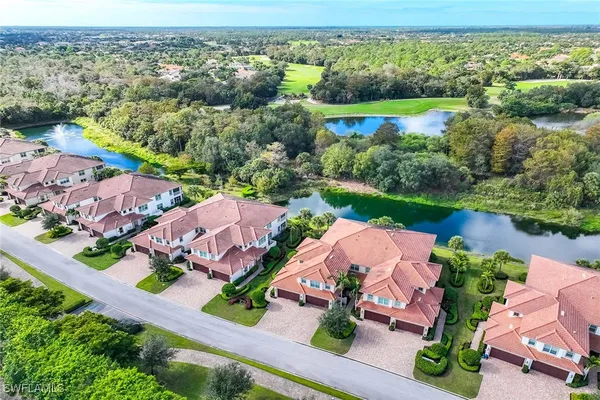 Property Slideshow image 3 of 50 | 7797 hawthorne dr 2802, Naples, FL, 34113