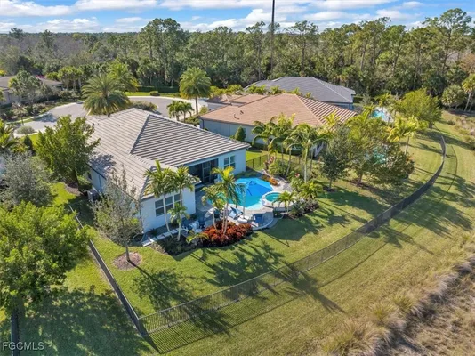 Property Slideshow image 3 of 50 | 11230 daphne ct, Naples, FL, 34120