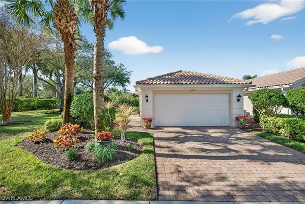 Property Slideshow image 2 of 44 | 28998 vermillion ln, Bonita Springs, FL, 34135