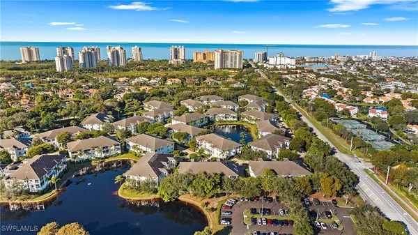 Property Slideshow image 3 of 28 | 780 bentwater cir 102, Naples, FL, 34108