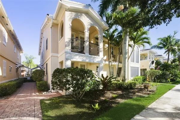 Property Slideshow image 2 of 50 | 8124 josefa way, Naples, FL, 34114