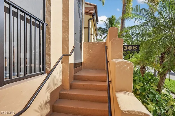 Property Slideshow image 2 of 49 | 8163 bibiana way 308, Fort Myers, FL, 33912