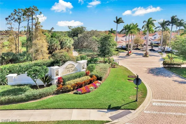 Property Slideshow image 2 of 22 | 9002 cascada way 102, Naples, FL, 34114