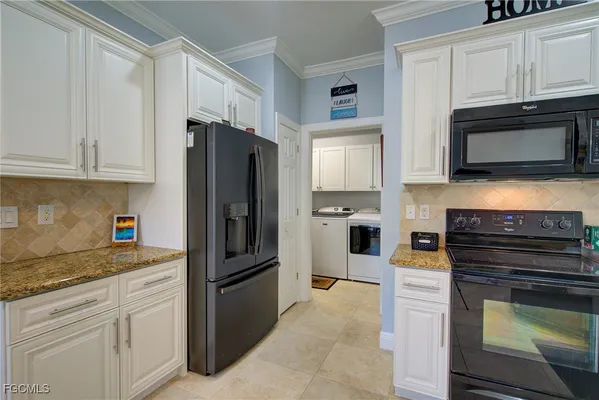 Property Slideshow image 3 of 49 | 10465 materita dr, Fort Myers, FL, 33913