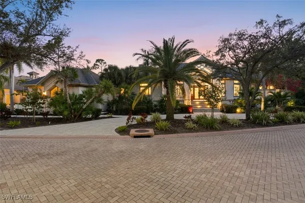 Property Slideshow image 2 of 50 | 3791 bay creek dr, Bonita Springs, FL, 34134