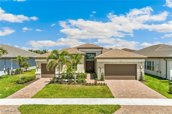 Property Slideshow image 2 of 45 | 12005 azalea way, Naples, FL, 34120