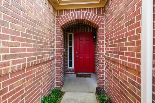 Property Slideshow image 2 of 40 | 6306 loudoun springs dr, Frisco, TX, 75036