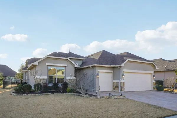 Property Slideshow image 3 of 33 | 9908 orangewood trl, Denton, TX, 76207