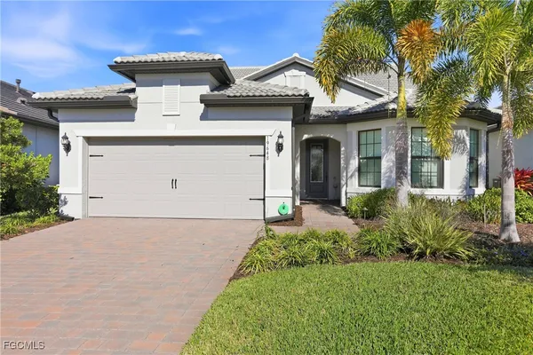 Property Slideshow image 2 of 50 | 19648 aqua view ln, Fort Myers, FL, 33913