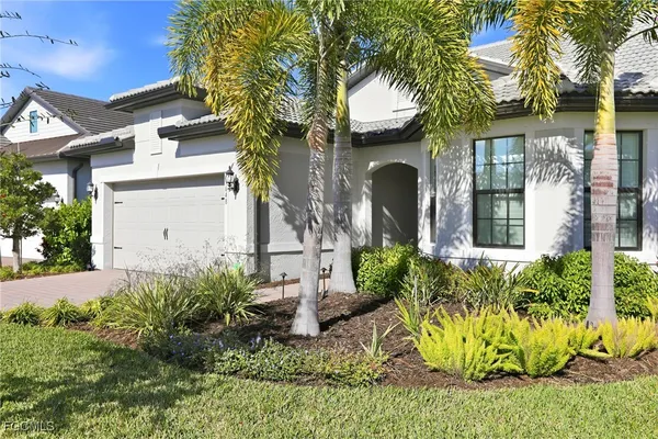 Property Slideshow image 3 of 50 | 19648 aqua view ln, Fort Myers, FL, 33913