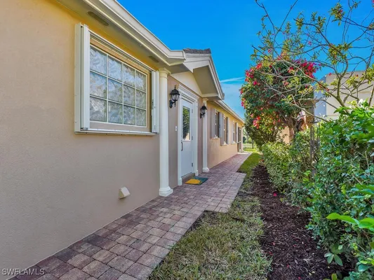 Property Slideshow image 3 of 40 | 7892 umberto ct, Naples, FL, 34114