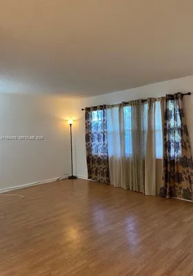 Property Slideshow image 3 of 30 | 1902 bermuda cir e2, Coconut Creek, FL, 33066