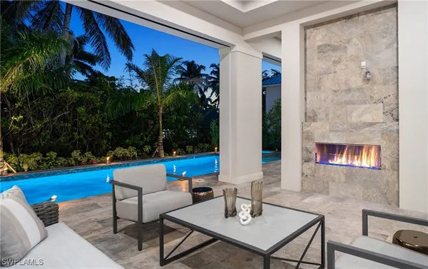 Property Slideshow image 3 of 17 | 3540 crayton rd, Naples, FL, 34103