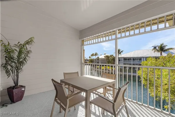 Property Slideshow image 3 of 21 | 7870 mahogany run ln 1724, Naples, FL, 34113