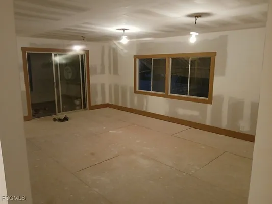 Property Slideshow image 2 of 8 | 5511 ben franklin ln, North Fort Myers, FL, 33917