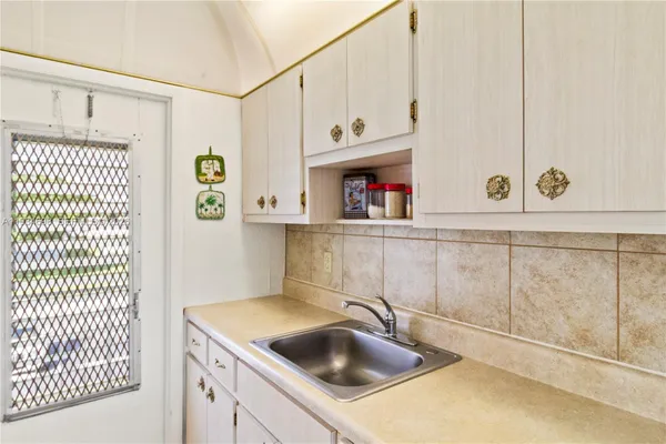 Property Slideshow image 3 of 46 | 2850 w golf blvd 211, Pompano Beach, FL, 33064