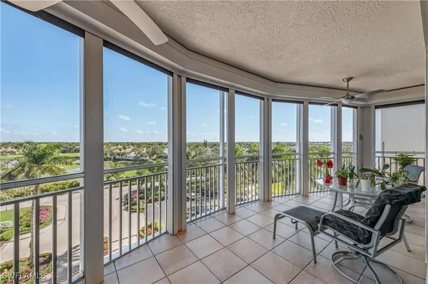 Property Slideshow image 2 of 40 | 4751 bonita bay blvd 605, Bonita Springs, FL, 34134